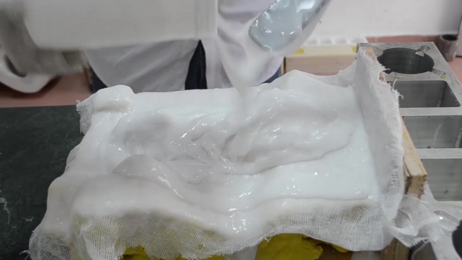 模具硅膠刷模如何使用，有什么需要注意的 ？