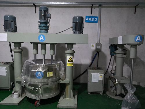 制作模具硅橡膠產品時需要什么設備？